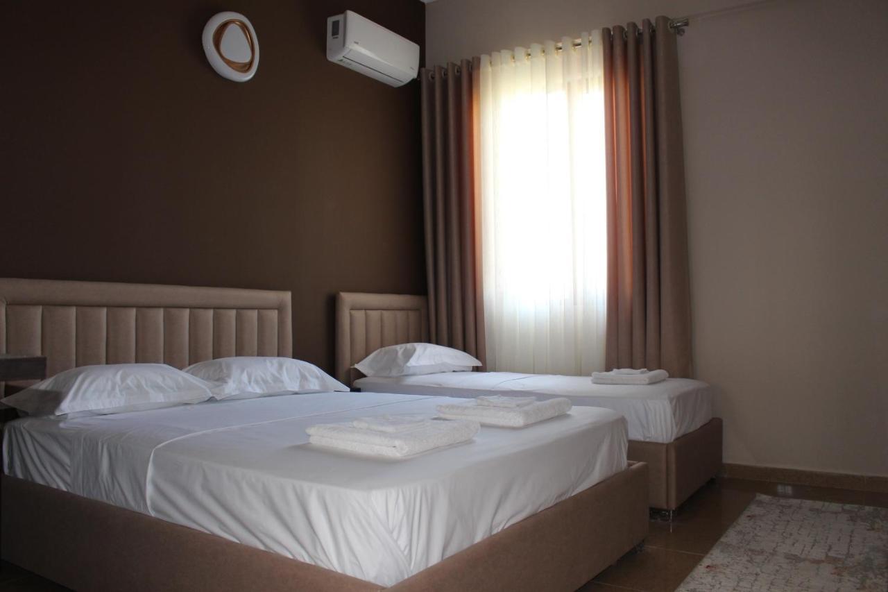 Hotel Vila Maledhi Berat Extérieur photo