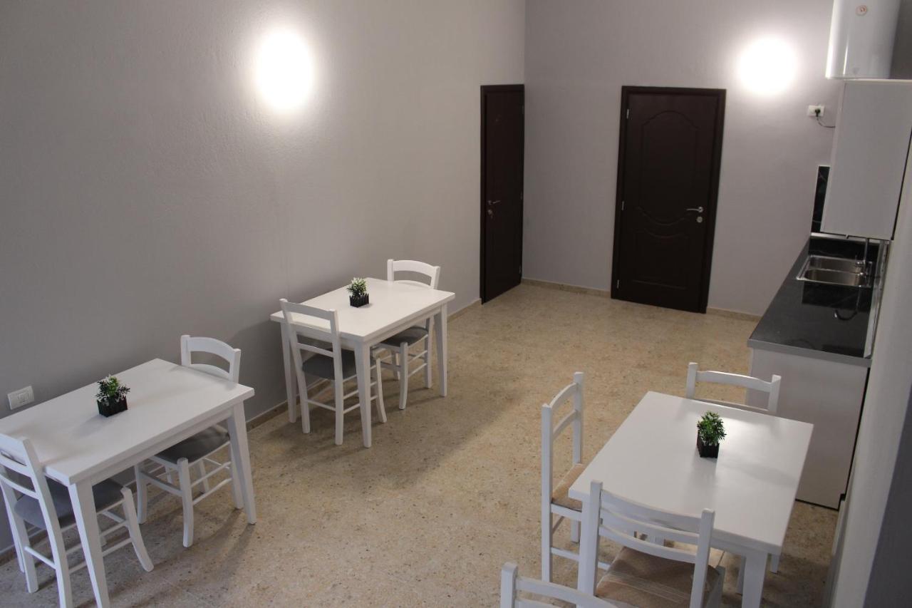 Hotel Vila Maledhi Berat Extérieur photo