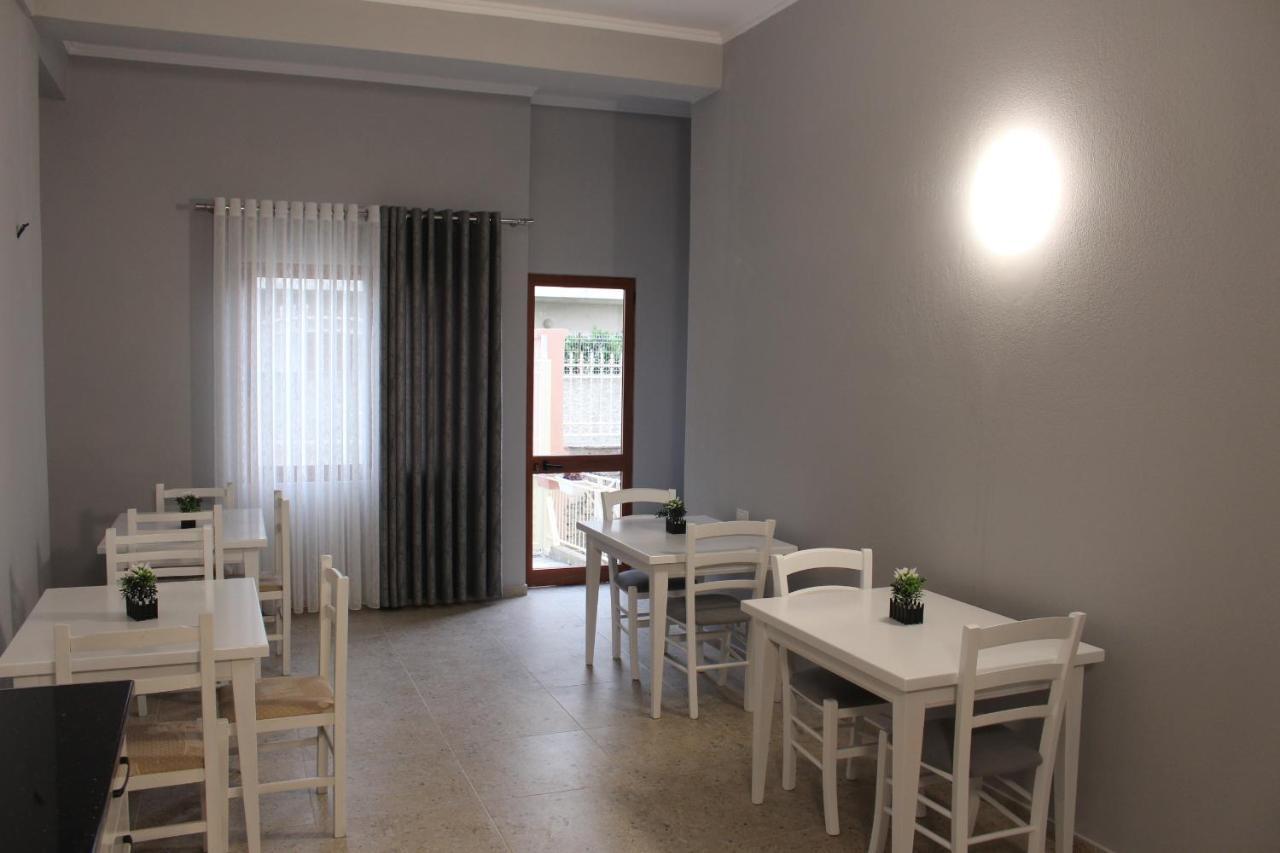 Hotel Vila Maledhi Berat Extérieur photo