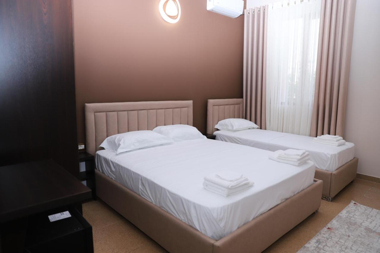 Hotel Vila Maledhi Berat Extérieur photo
