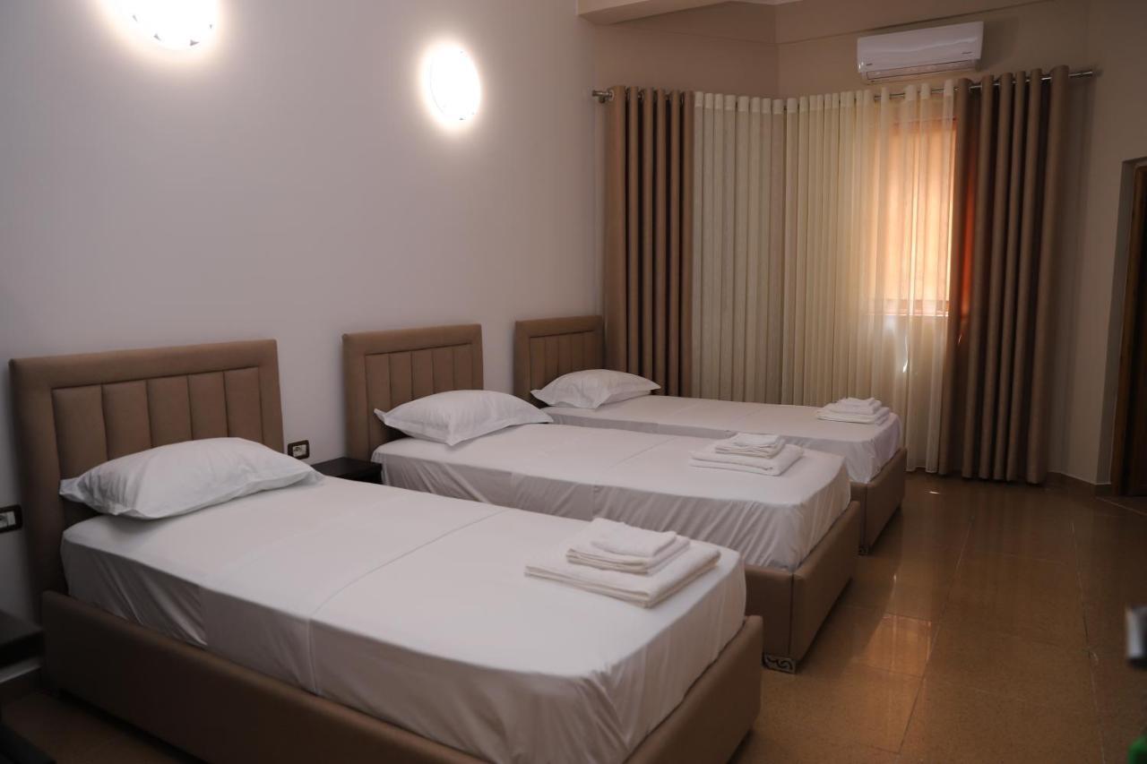 Hotel Vila Maledhi Berat Extérieur photo