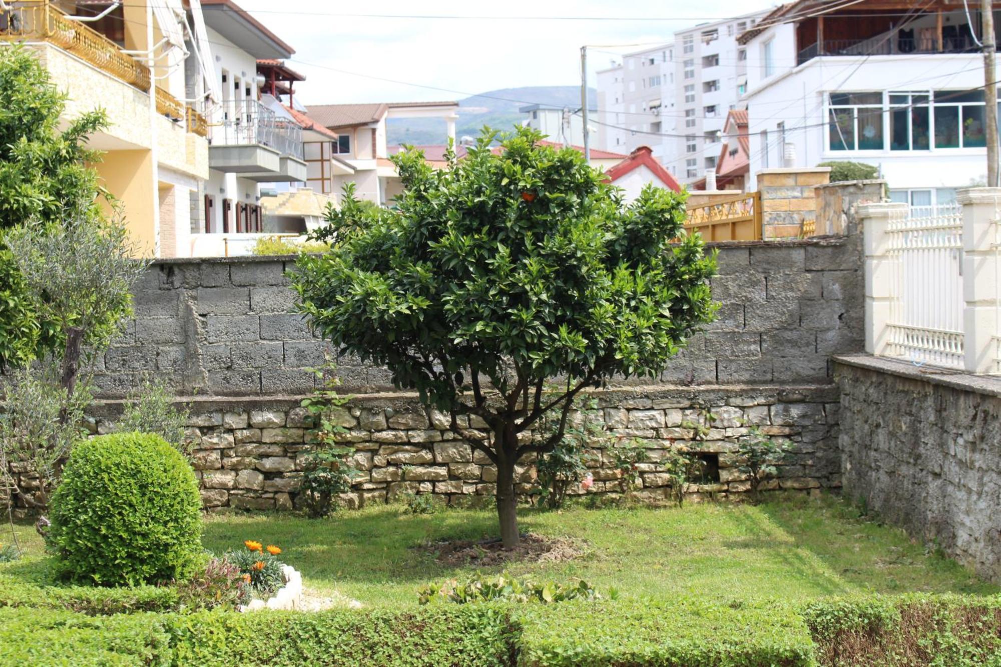 Hotel Vila Maledhi Berat Extérieur photo